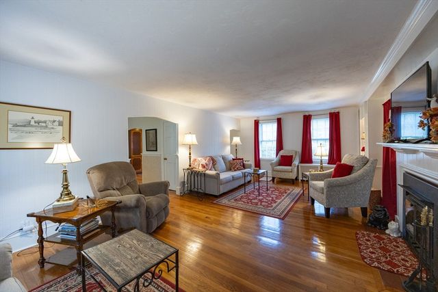 2043 Wellington Street, Dighton, MA 02715