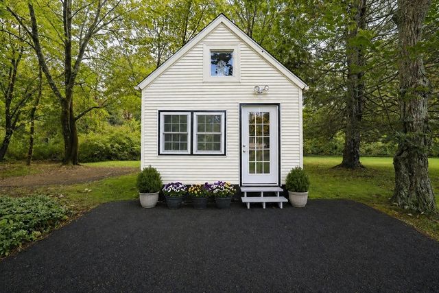 2043 Wellington Street, Dighton, MA 02715