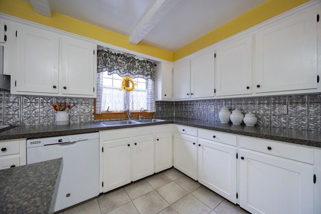 2043 Wellington Street, Dighton, MA 02715