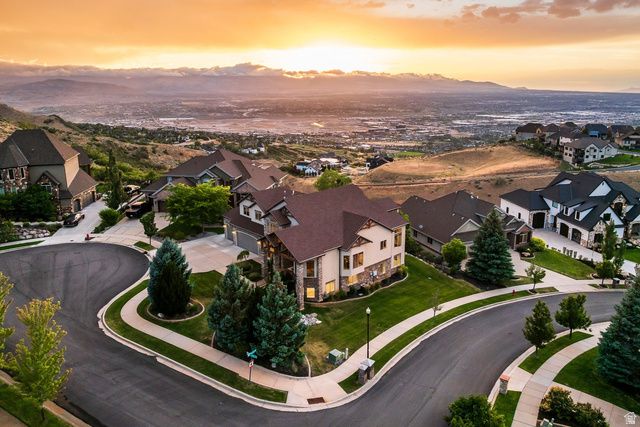 1263 E WILD MAPLE CT, Draper, UT 84020