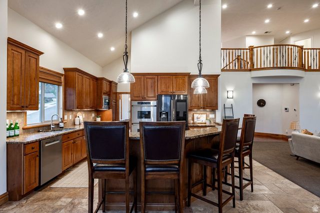 1263 E WILD MAPLE CT, Draper, UT 84020