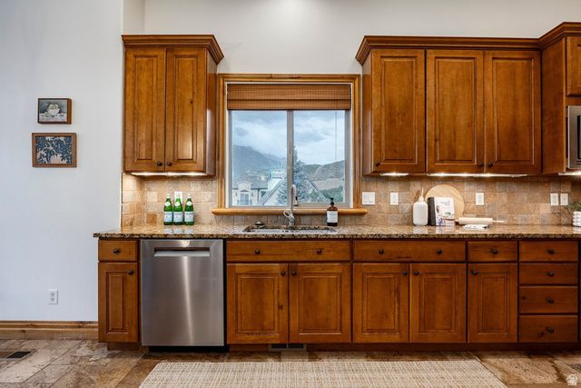 1263 E WILD MAPLE CT, Draper, UT 84020