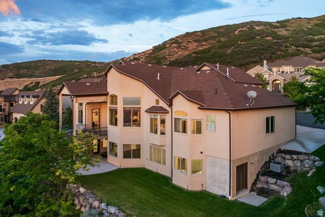 1263 E WILD MAPLE CT, Draper, UT 84020