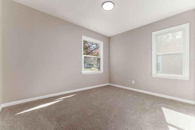 2725 Homecroft Drive, Columbus, OH 43211