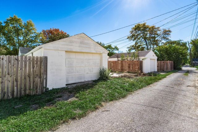 2725 Homecroft Drive, Columbus, OH 43211