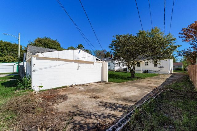 2725 Homecroft Drive, Columbus, OH 43211