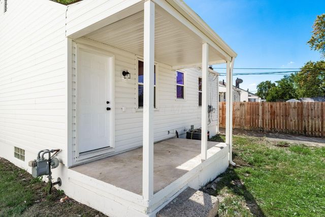 2725 Homecroft Drive, Columbus, OH 43211