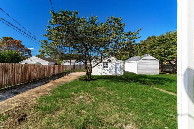 2725 Homecroft Drive, Columbus, OH 43211