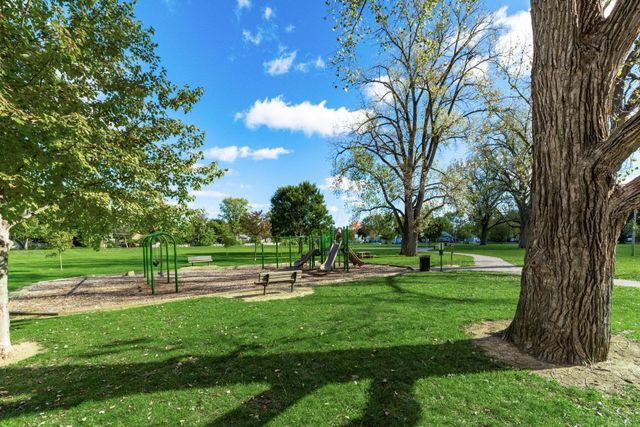 2725 Homecroft Drive, Columbus, OH 43211