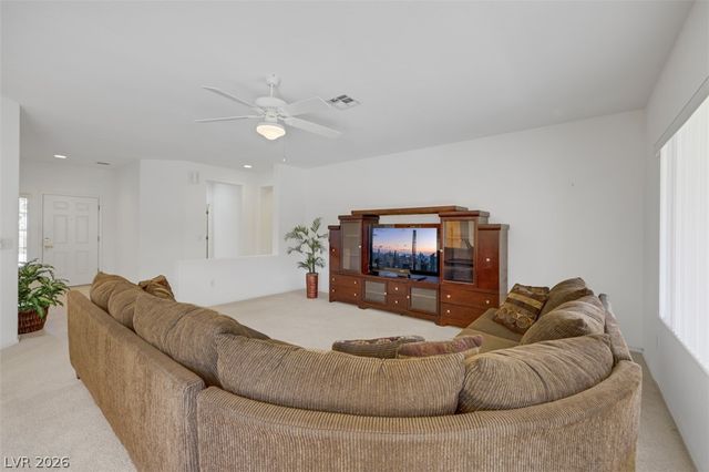 2833 Winslow Springs Drive, Henderson, NV 89052