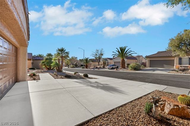 2833 Winslow Springs Drive, Henderson, NV 89052