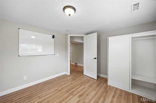 11260 Claywood Drive, St Louis, MO 63126