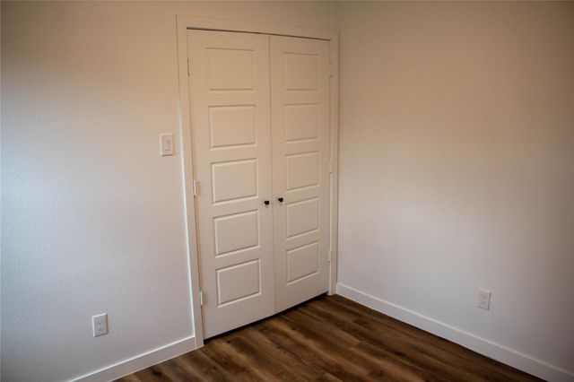 106 Runnels Street B, Willis, TX 77378