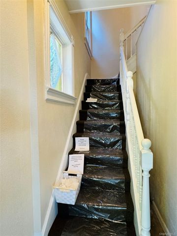 38 Linden Place 2, New Rochelle, NY 10801