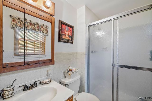 611 Sandlewood Drive, Lewiston, NY 14092