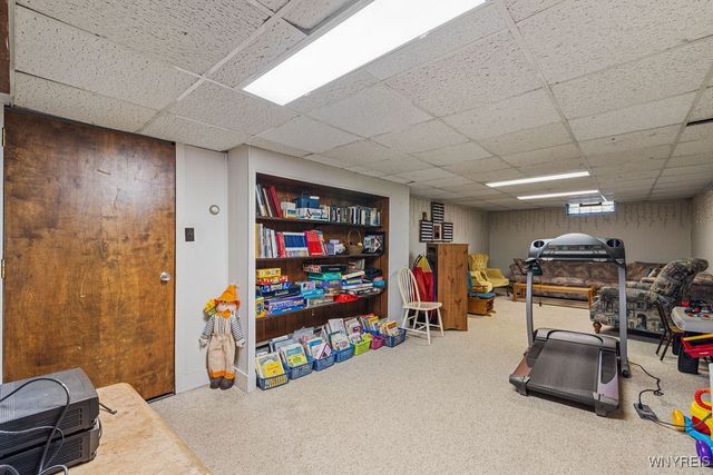 611 Sandlewood Drive, Lewiston, NY 14092