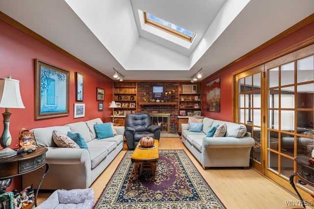 611 Sandlewood Drive, Lewiston, NY 14092