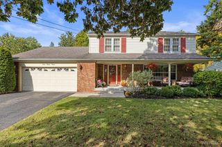 611 Sandlewood Drive, Lewiston, NY 14092