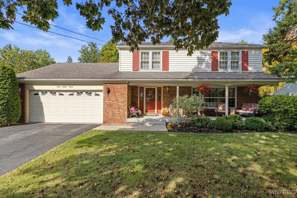 611 Sandlewood Drive, Lewiston, NY 14092