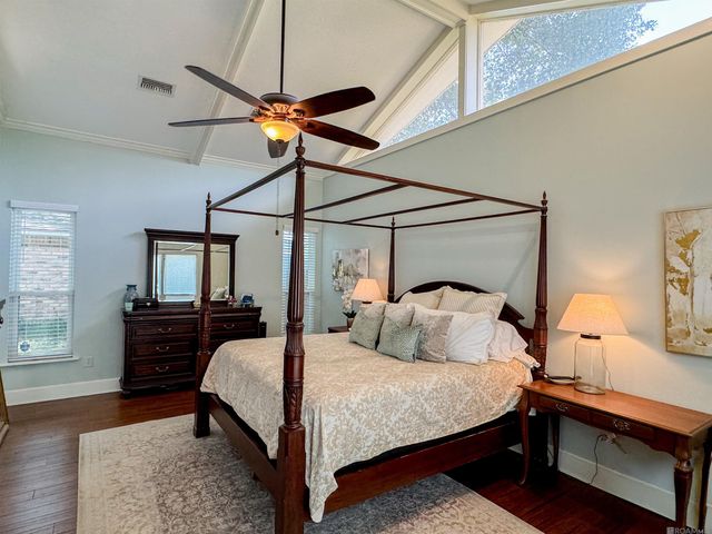 3654 Sessions Dr, Baton Rouge, LA 70816