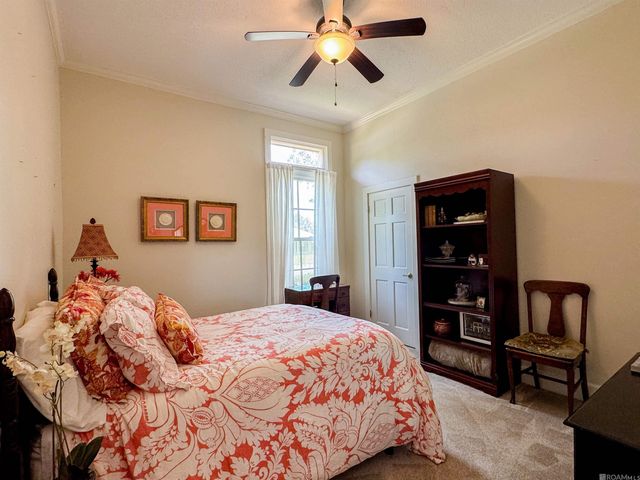 3654 Sessions Dr, Baton Rouge, LA 70816
