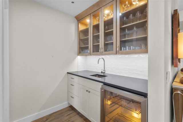 615 DREAM ISLAND PLACE 105, Longboat Key, FL 34228