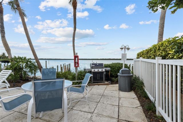 615 DREAM ISLAND PLACE 105, Longboat Key, FL 34228