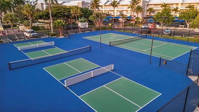 615 DREAM ISLAND PLACE 105, Longboat Key, FL 34228