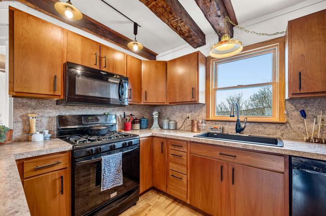 57 Manning Road, Orange, VT 05649