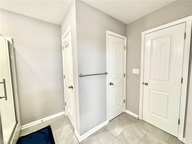 1234 Summit AVE, Portsmouth, VA 23704