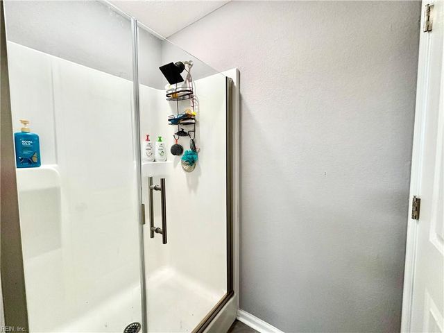 1234 Summit AVE, Portsmouth, VA 23704