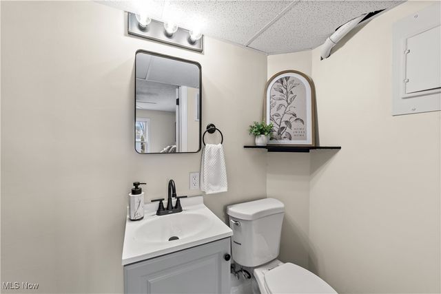 5909 Main Avenue, North Ridgeville, OH 44039