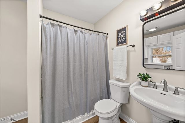 5909 Main Avenue, North Ridgeville, OH 44039