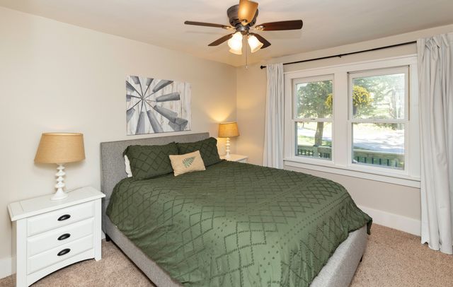 4690 NW Lovington Drive, Des Moines, IA 50310