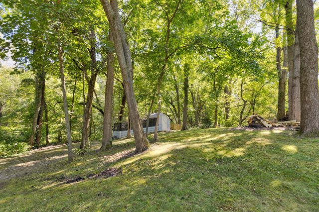4690 NW Lovington Drive, Des Moines, IA 50310