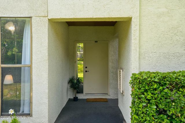 1201 WOOD HILL Place 1201, Jacksonville, FL 32256