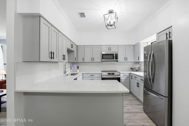 1201 WOOD HILL Place 1201, Jacksonville, FL 32256
