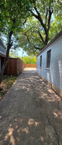 7303 Bucknell Drive, Dallas, TX 75214