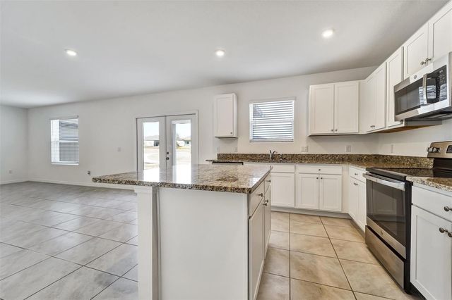 6803 BRANHAM MILL COURT, Zephyrhills, FL 33542