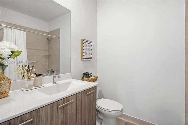 8363 NW 41st St A-306, Doral, FL 33166