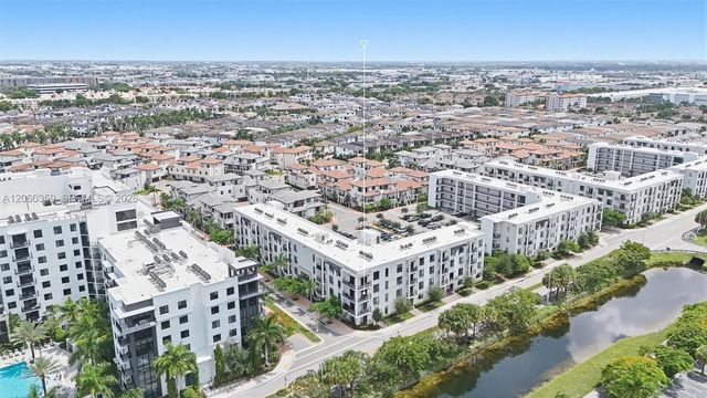 8363 NW 41st St A-306, Doral, FL 33166