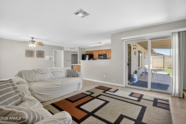 8607 N 53RD Drive, Glendale, AZ 85302