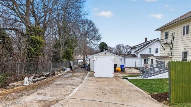 102 Willett Avenue, East Providence, RI 02915