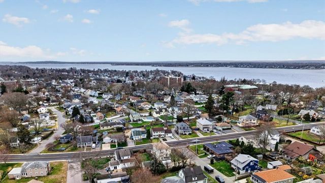 102 Willett Avenue, East Providence, RI 02915