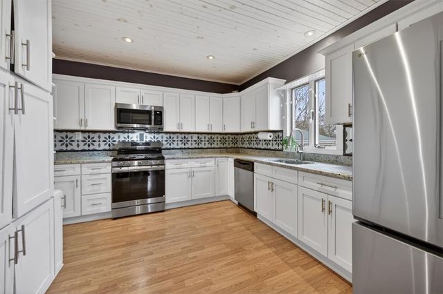 102 Willett Avenue, East Providence, RI 02915