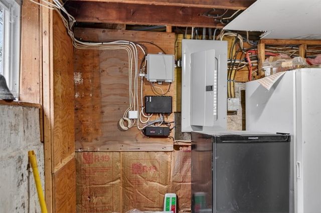 102 Willett Avenue, East Providence, RI 02915