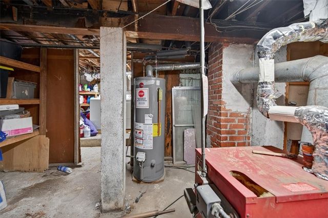 102 Willett Avenue, East Providence, RI 02915