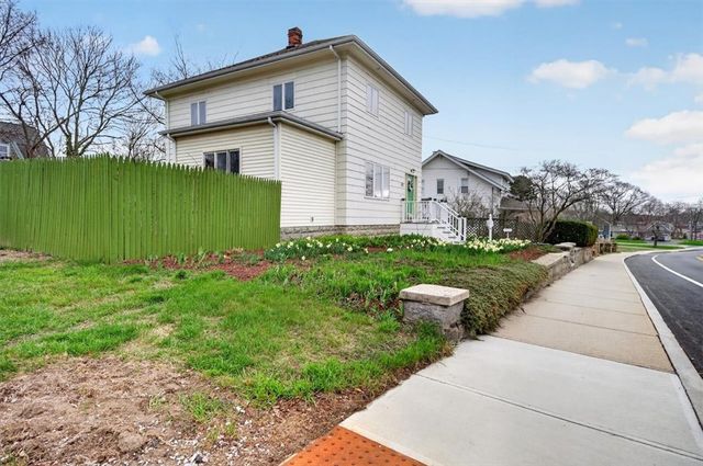 102 Willett Avenue, East Providence, RI 02915