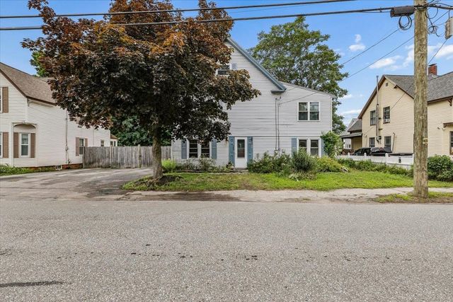 549 Lake Avenue, Manchester, NH 03103
