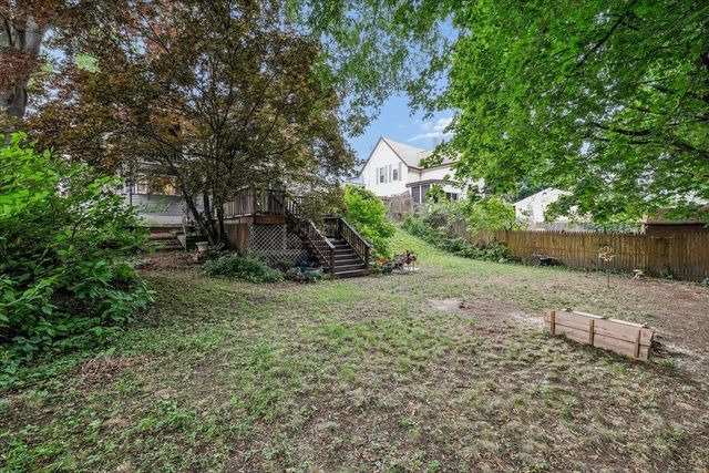 549 Lake Avenue, Manchester, NH 03103